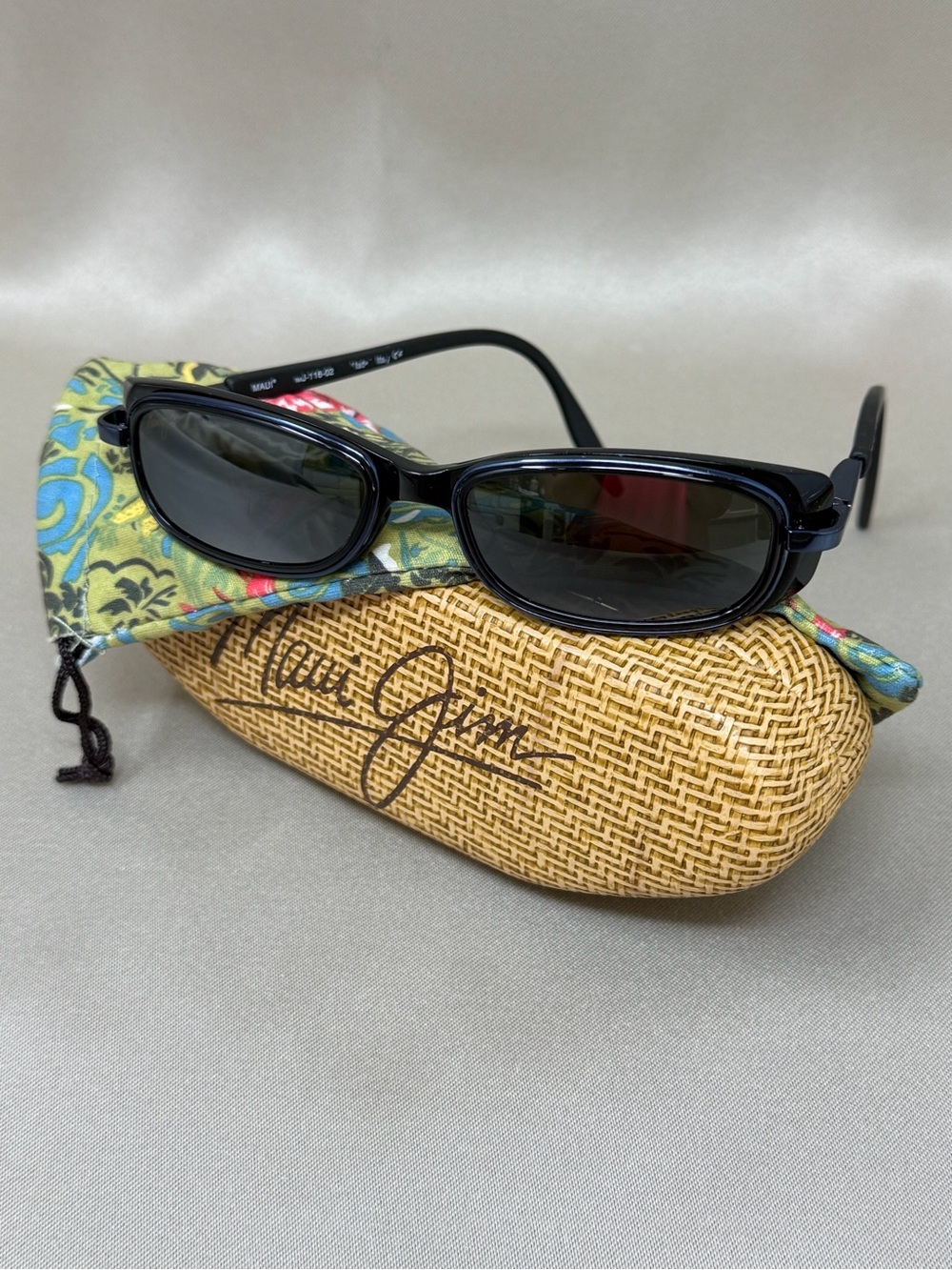 Vintage Maui Jim Kapa MJ-116-02 Polarized Sunglasses Italy Case & Pouch
